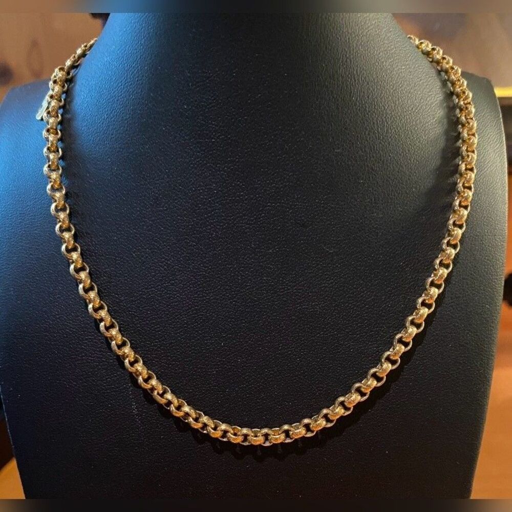 Monet Gold Tone Textured Round Link Chain Necklace Hook Clasp Women’s 14"